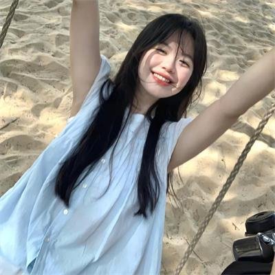 爱长颈鹿的女人